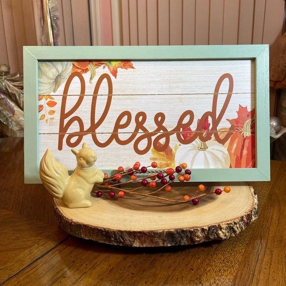 Home Decor - Picture 5 of 13